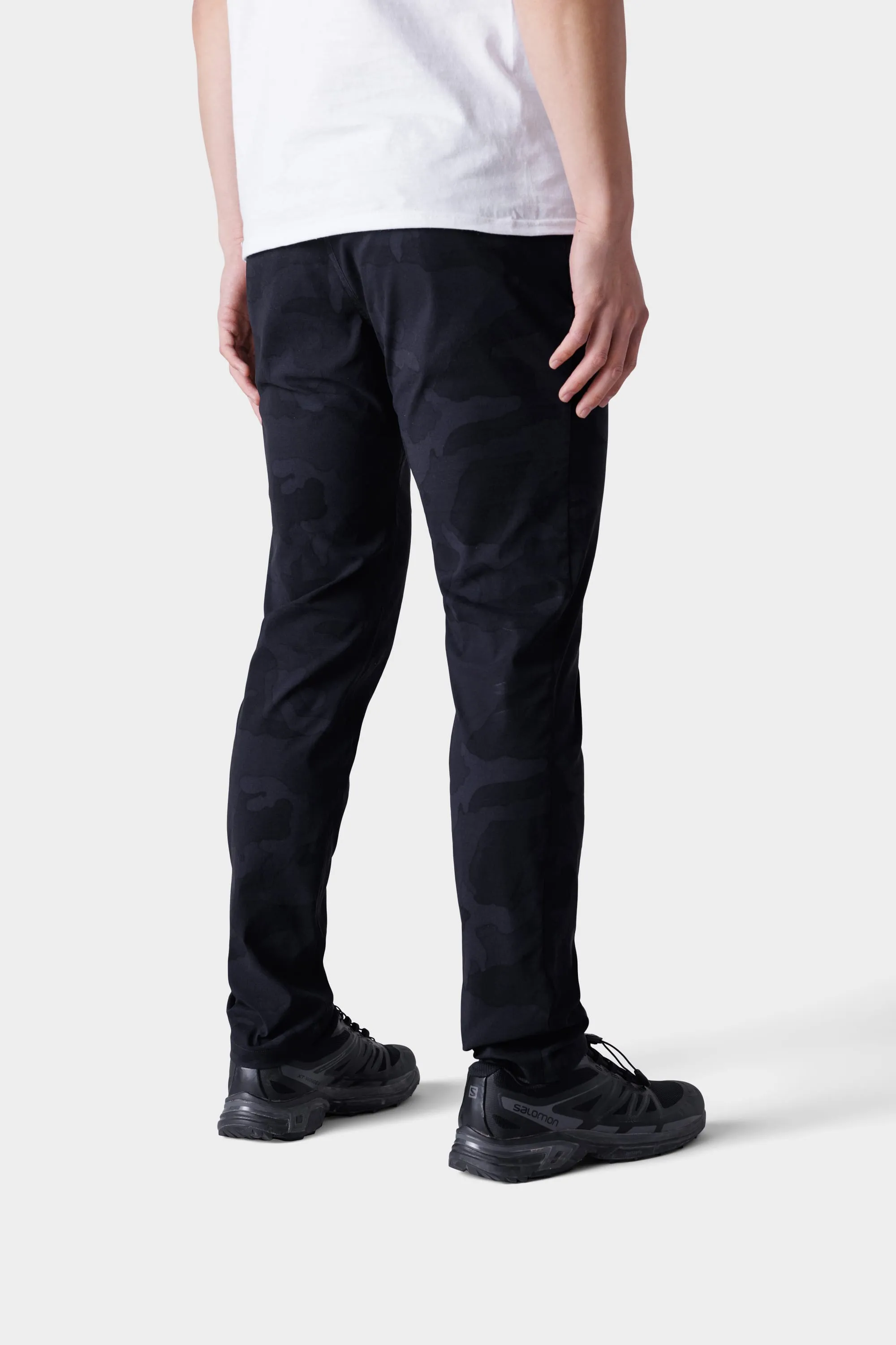 686 Men's Everywhere Featherlight Chino Pant - Slim Fit