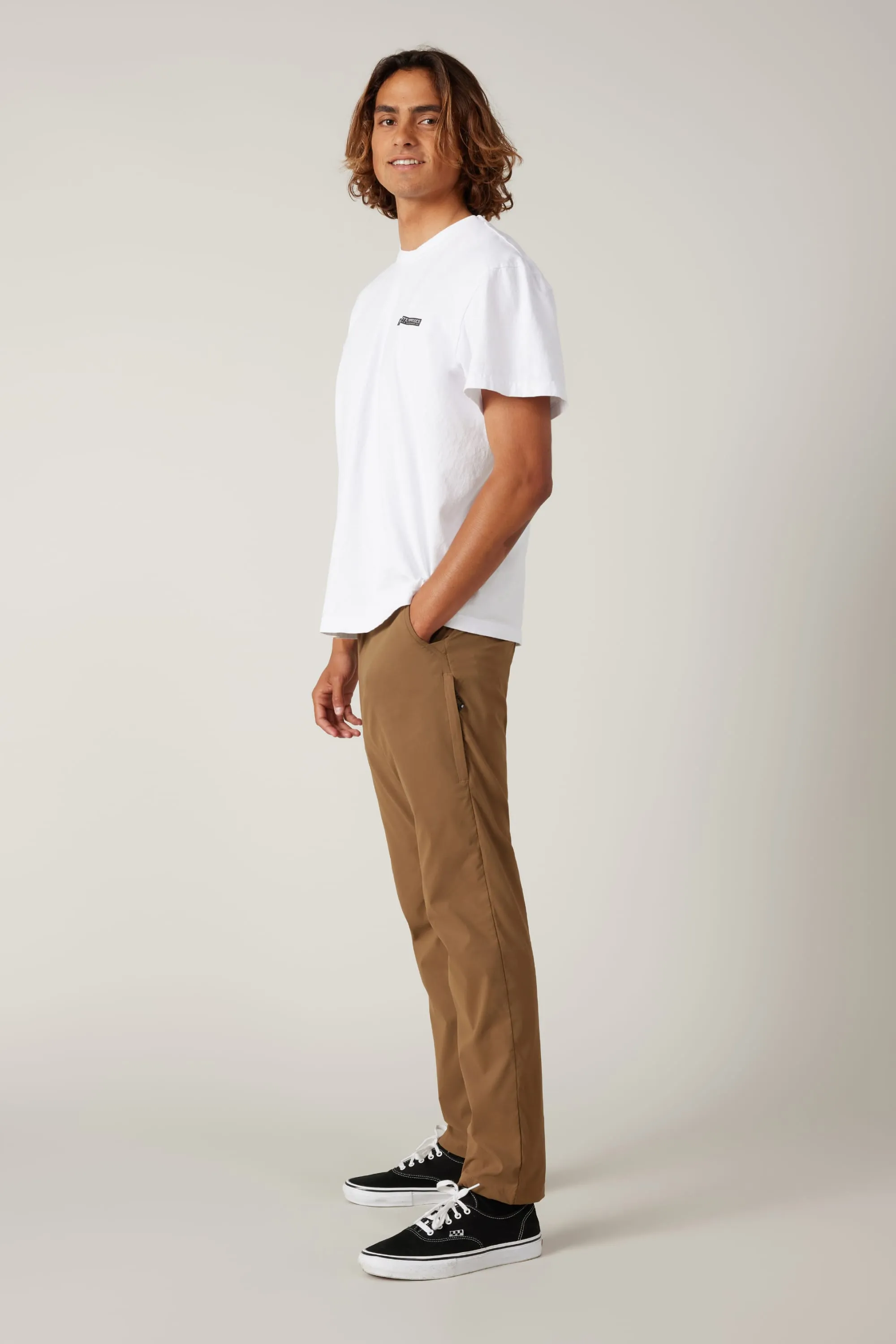 686 Men's Everywhere Featherlight Chino Pant - Slim Fit