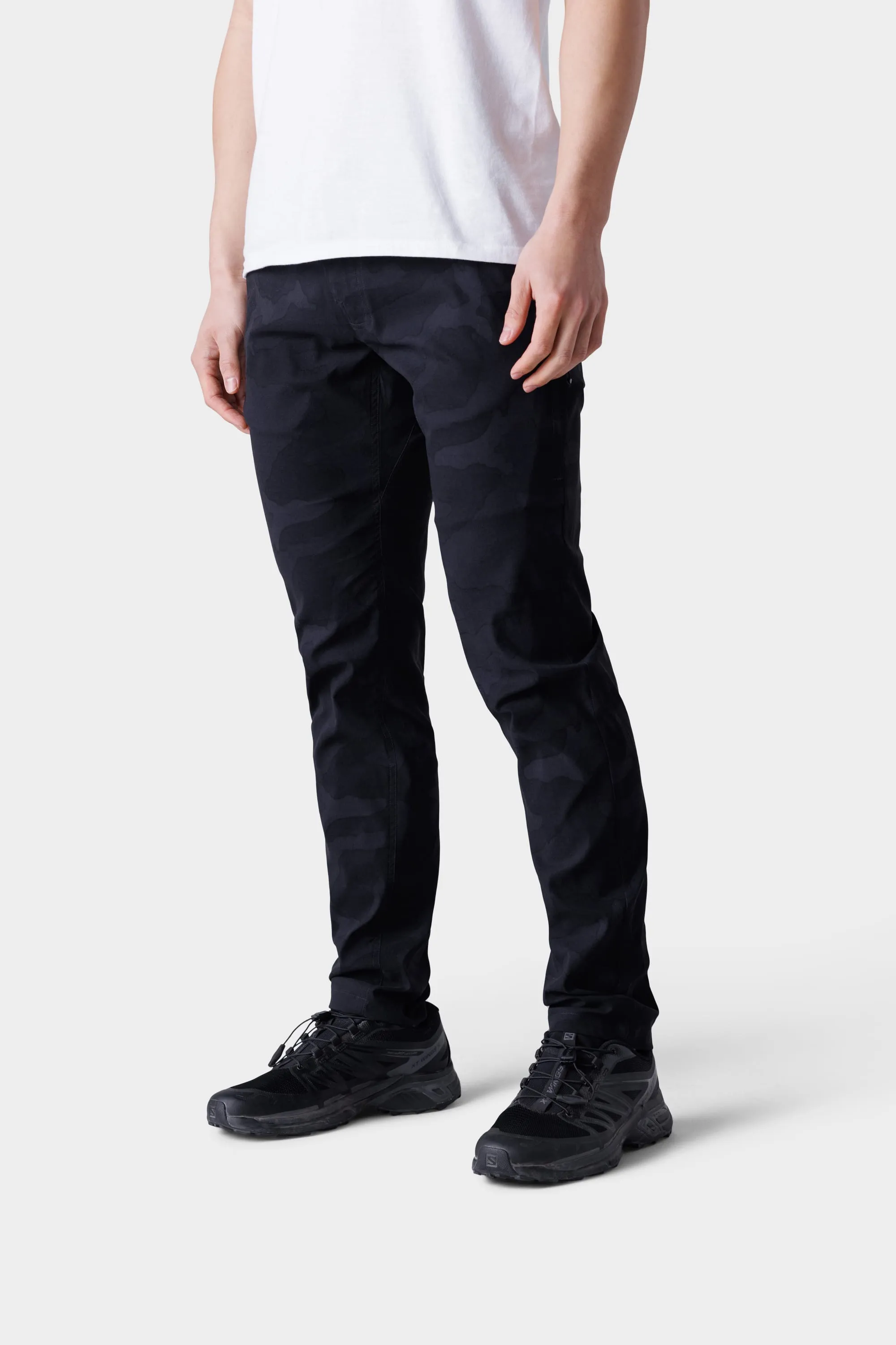 686 Men's Everywhere Featherlight Chino Pant - Slim Fit