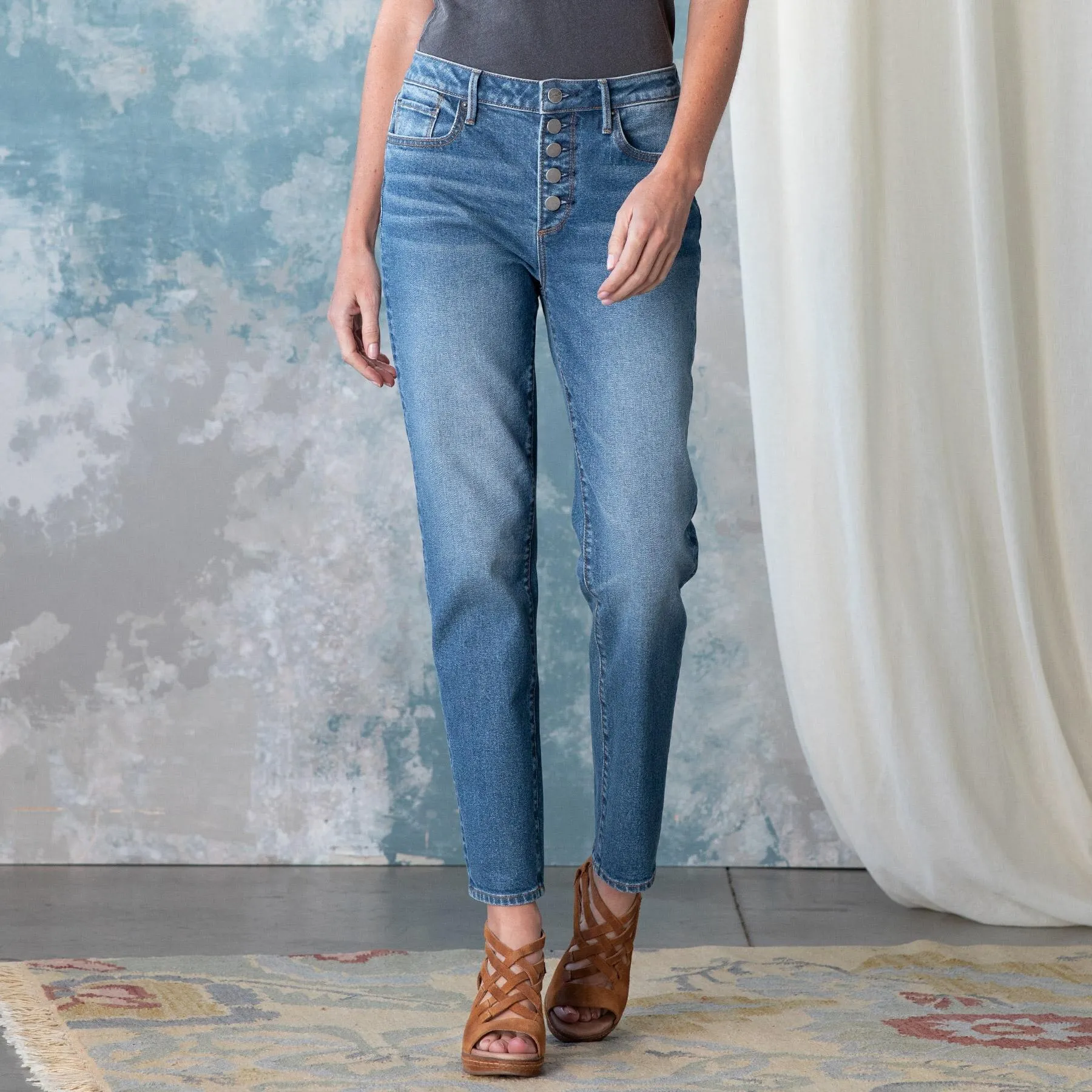 Gizelle Button-fly Jeans