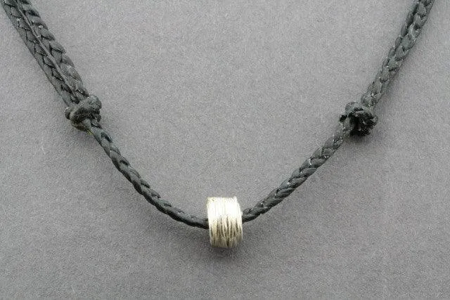 slip knot necklace - reel - black