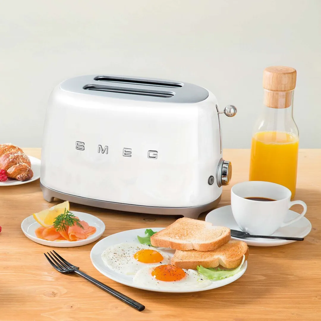 SMEG TSF01WHUK (White) 50’s Retro Style 2 Slice Toaster